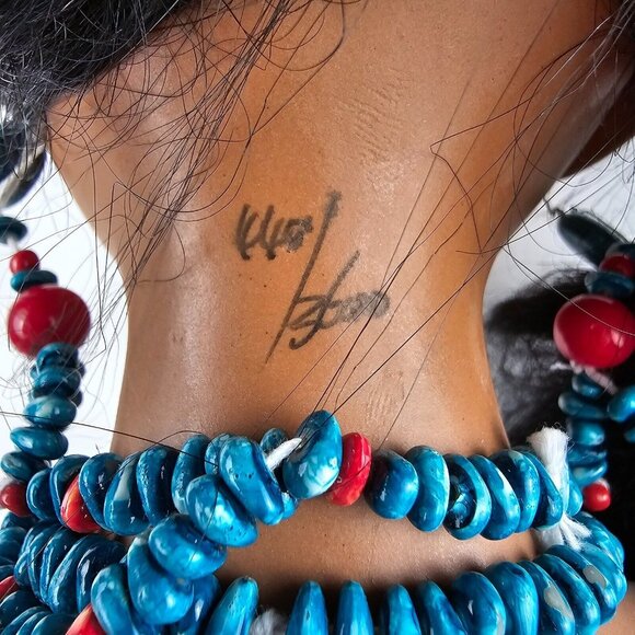 Porcelain Native American Doll Numbered Traditions Doll Collection 25 in Vintage - Picture 12 of 16